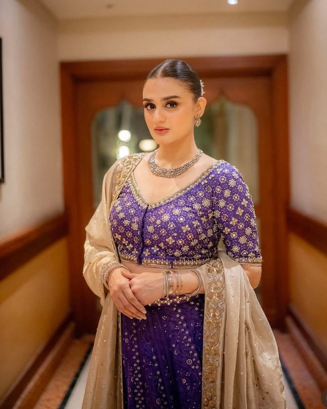 HIRA MANI